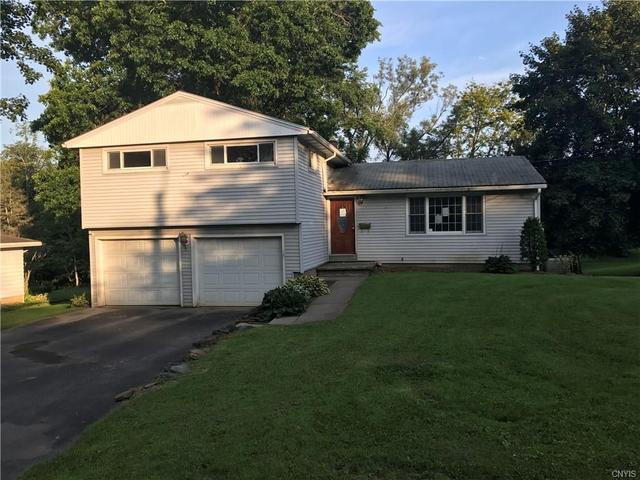 69 Oakdale Ave S