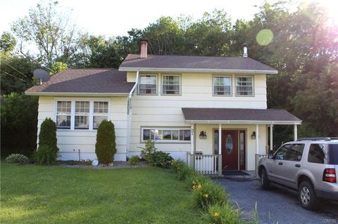 69 Oakdale Ave S