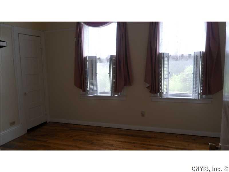 21 Madison St