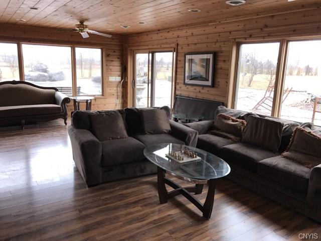 154 Pine Dr
