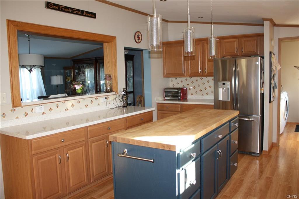 12528 Road 464