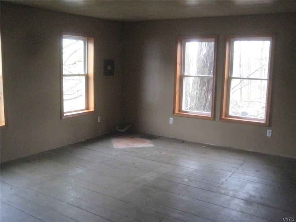 214 W Kirby St