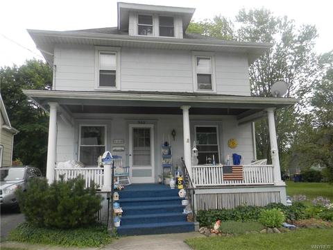 560 Walnut St