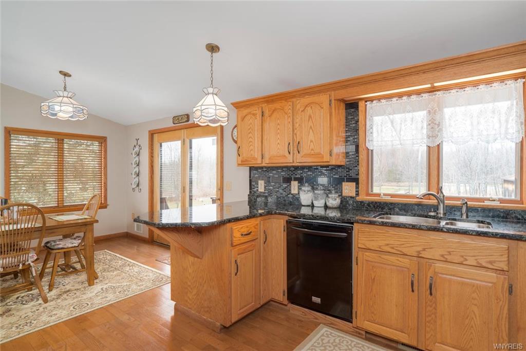 63 Knob Hill Rd
