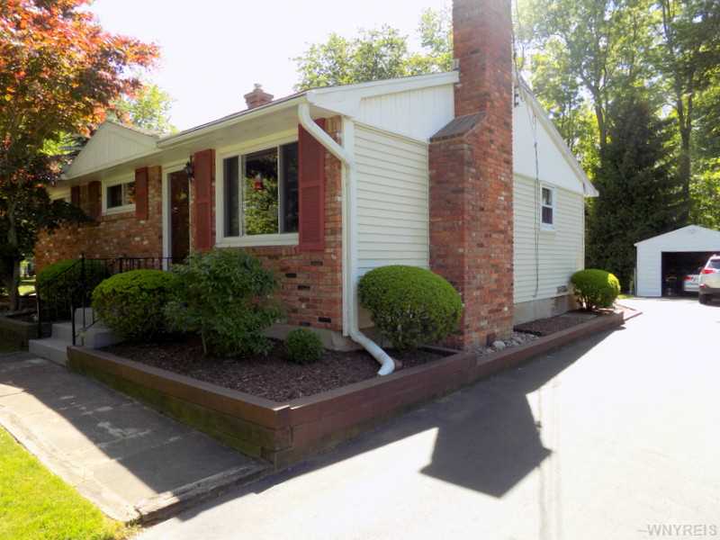 8107 Stahley Rd East Amherst, NY 14051