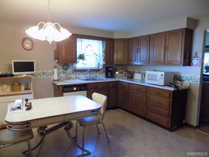 8107 Stahley Rd East Amherst, NY 14051