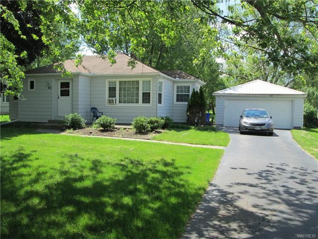 107 Patricia Dr