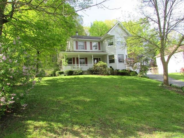 26 Hunt Ave