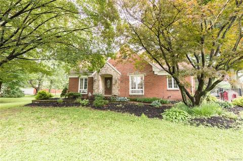 4996 Waterford Ln