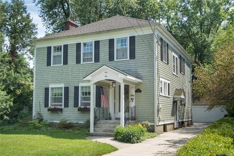4996 Waterford Ln
