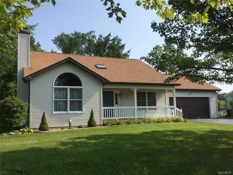 4996 Waterford Ln