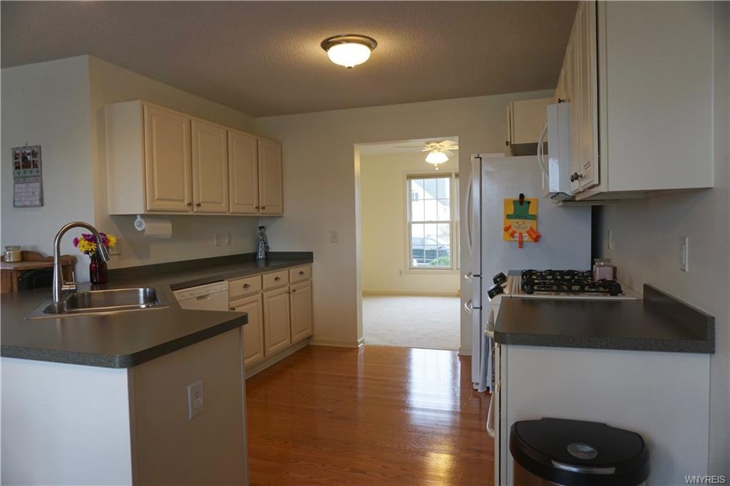 31 Parkedge Dr