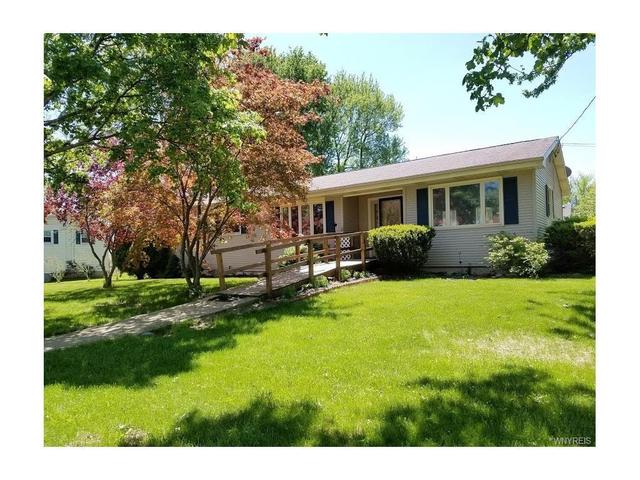 2 Jefferson Dr