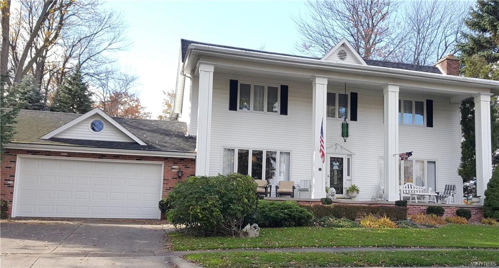 65 Rockdale Dr
