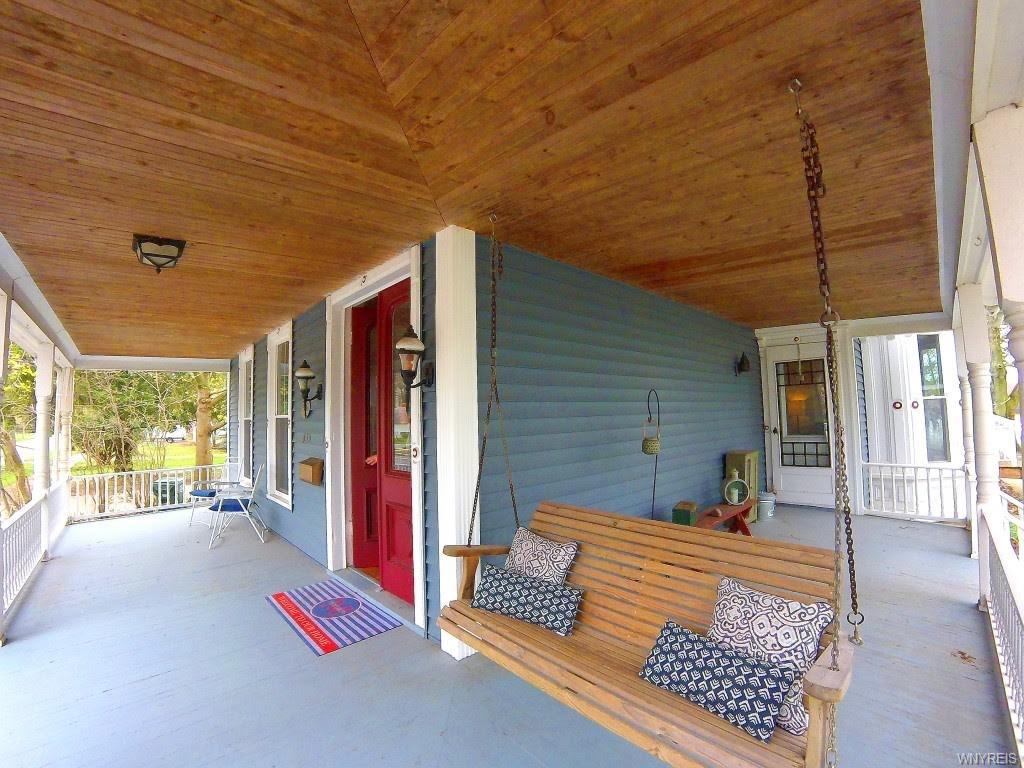 5118 Woodland Dr