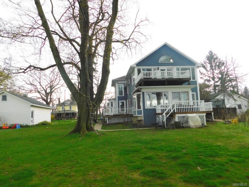 5118 Woodland Dr