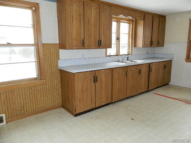 273 Stevens Ave