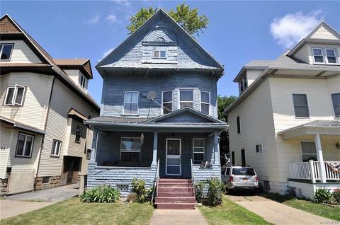 2 Boll St
