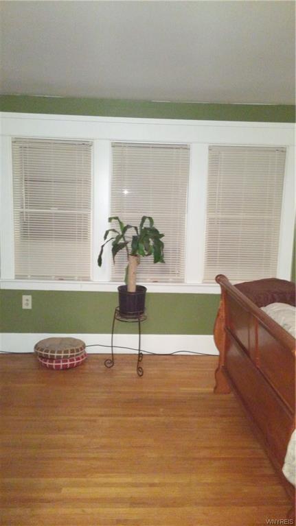 48 Daniel Ave