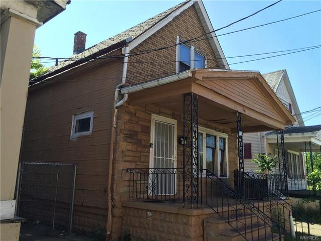 19 Person St