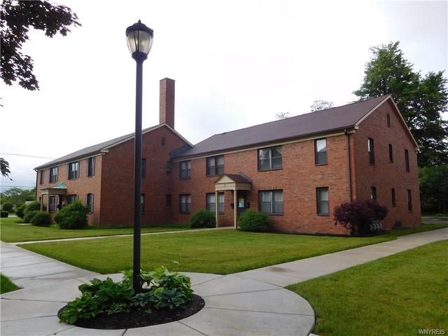 11 Loretto Dr