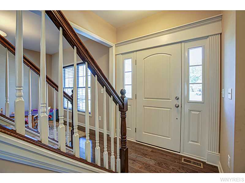 For Sale: 4790 Mosey Ln Buffalo, NY 14219