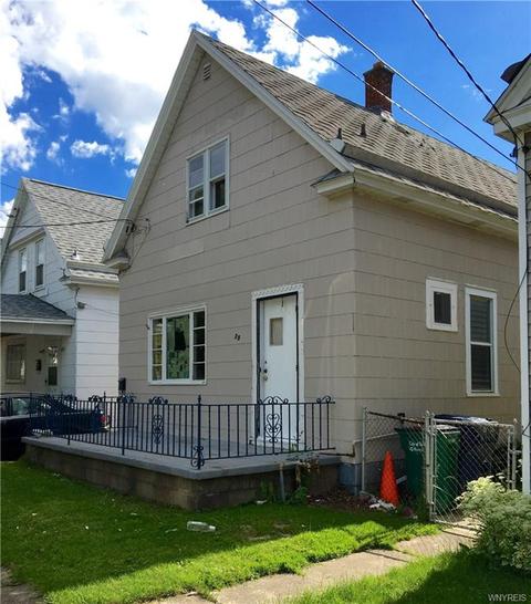 989 Walden Ave