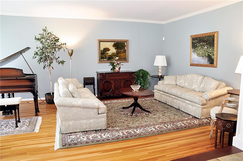 59 Chaumont Dr