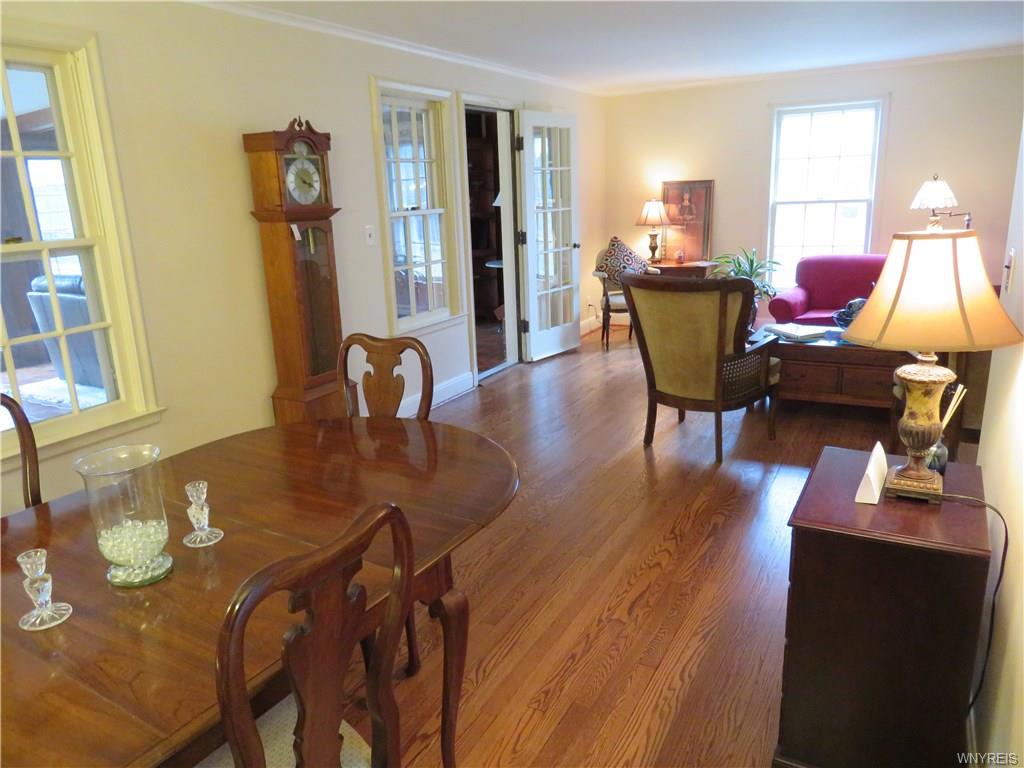 396 Louvaine Dr
