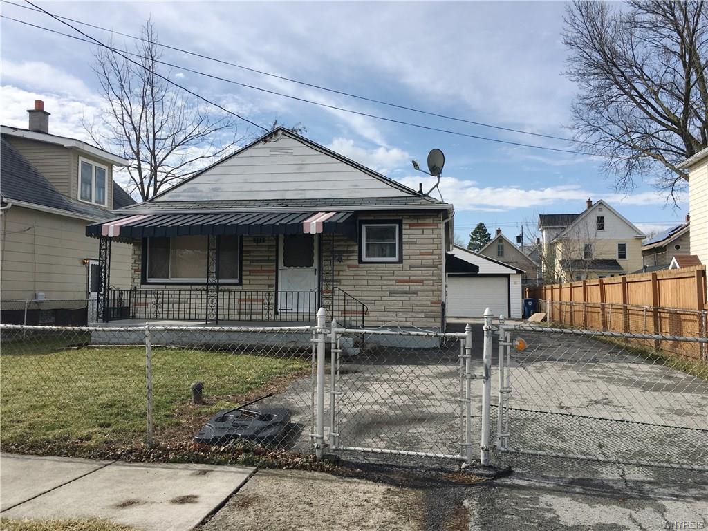 2711 Orleans Ave