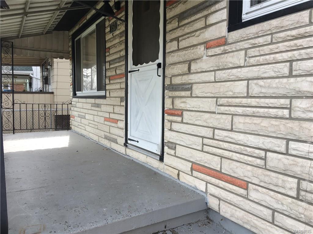 2711 Orleans Ave