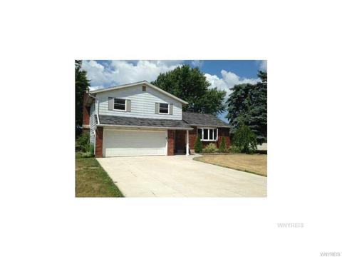 1570 Benjamin Dr