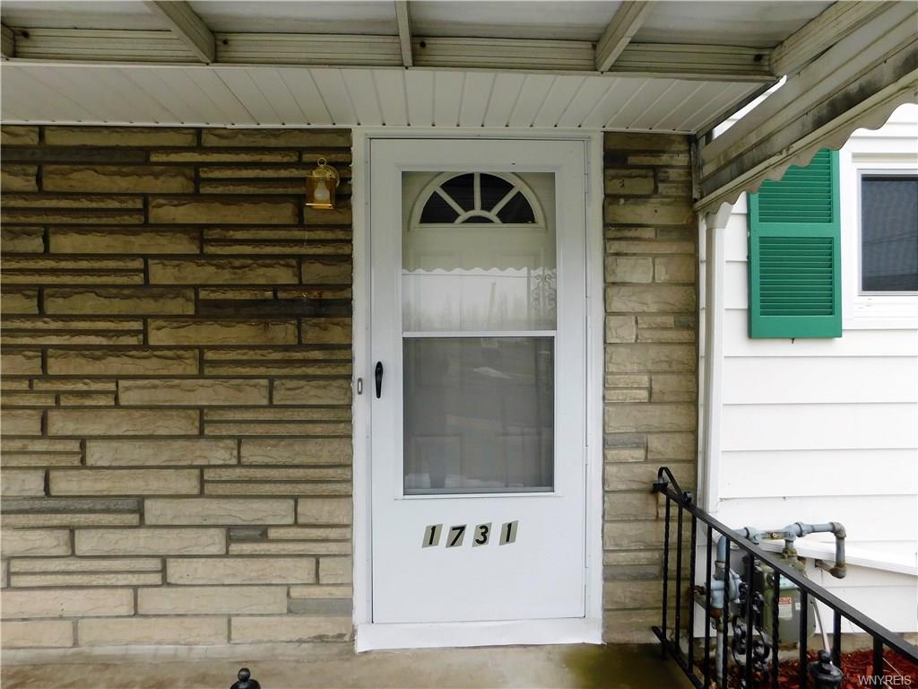 2464 Grand Ave
