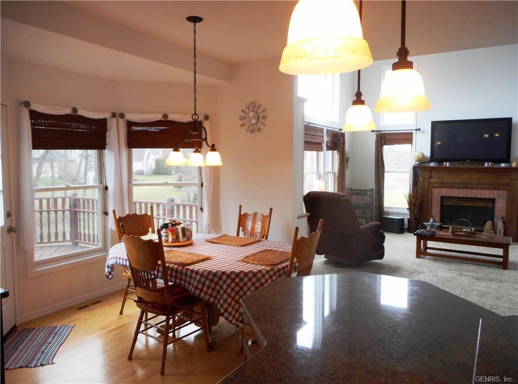 32 Chippenham Dr