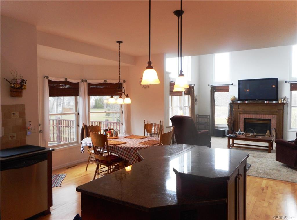 32 Chippenham Dr