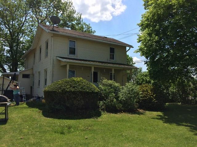 22 Maple St