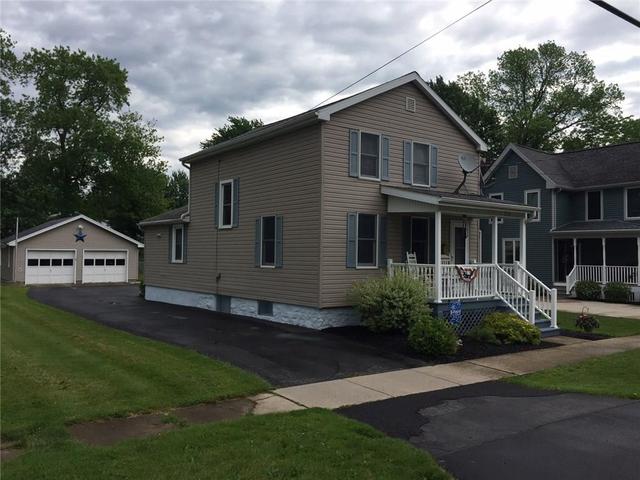 22 Maple St