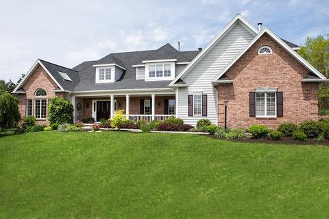 3 Crest Wood Cir