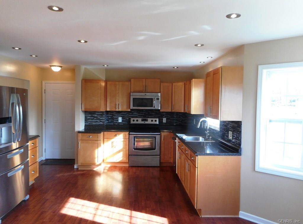 365 Kavanaugh Rd