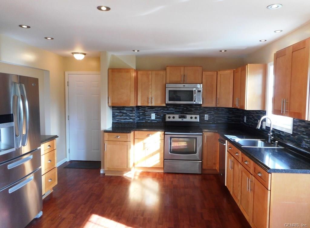 365 Kavanaugh Rd