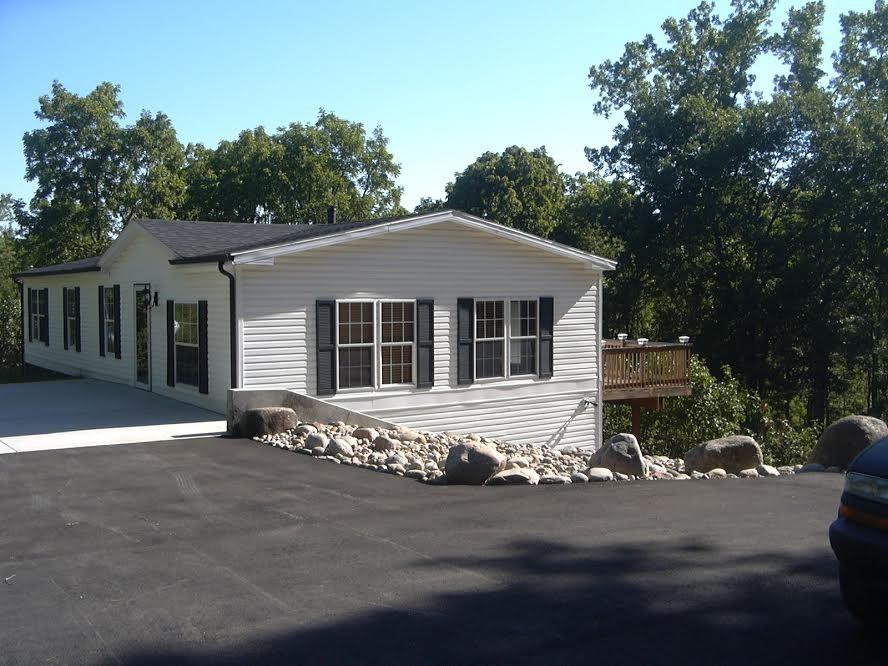 3910 Woodruff Rd
