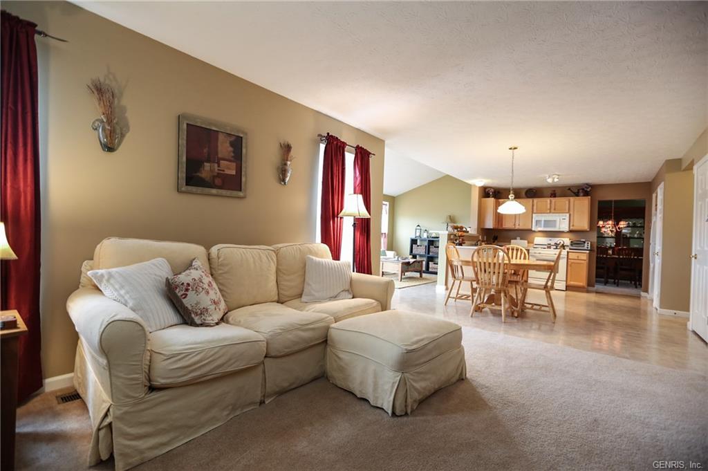 25 Brimsdown Cir