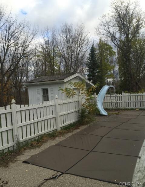 935 Hinchey Rd