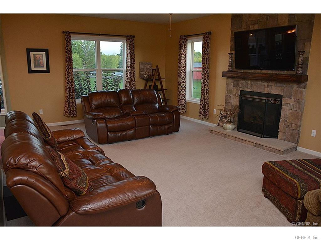7632 Summers Pl