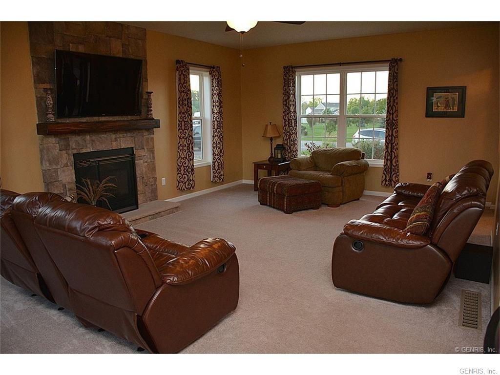 7632 Summers Pl