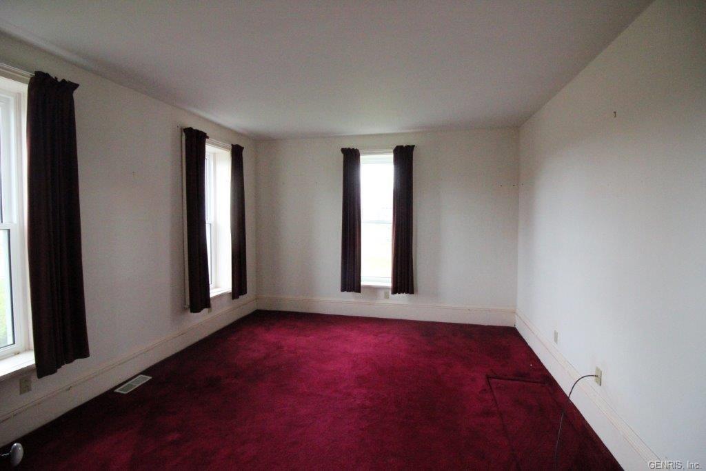 2244 Kenyon Rd