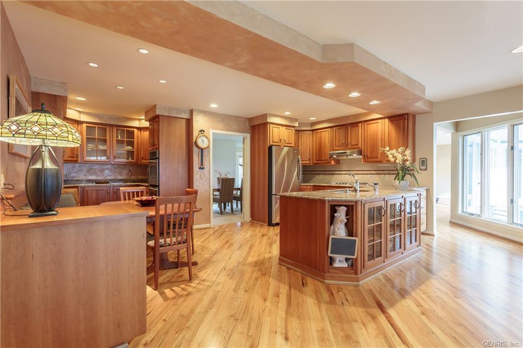 157 Knickerbocker Rd