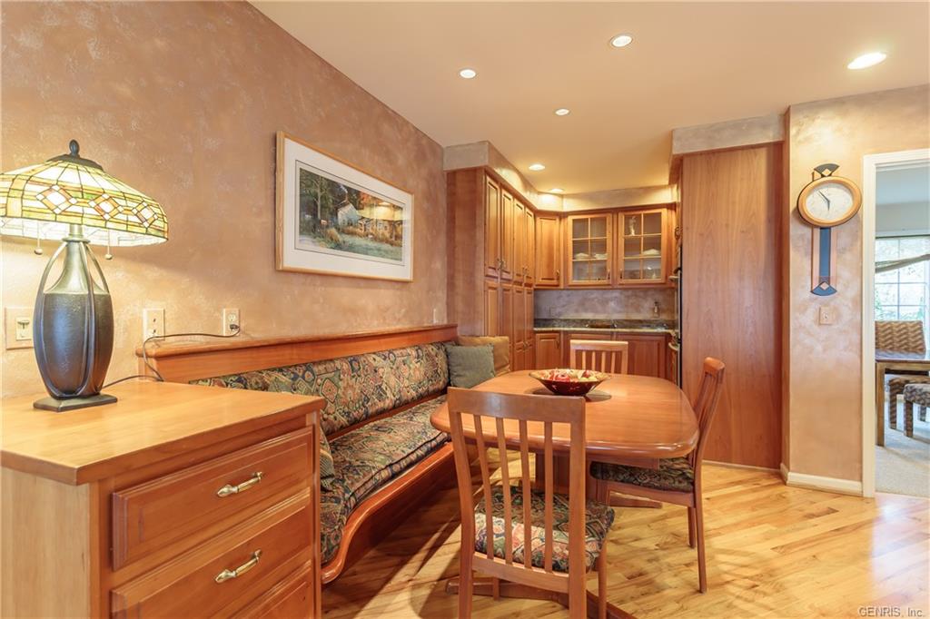 157 Knickerbocker Rd