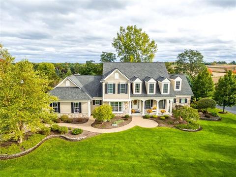 9 Poinciana Dr