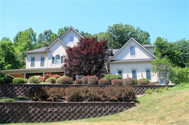 4 Grandhill Way